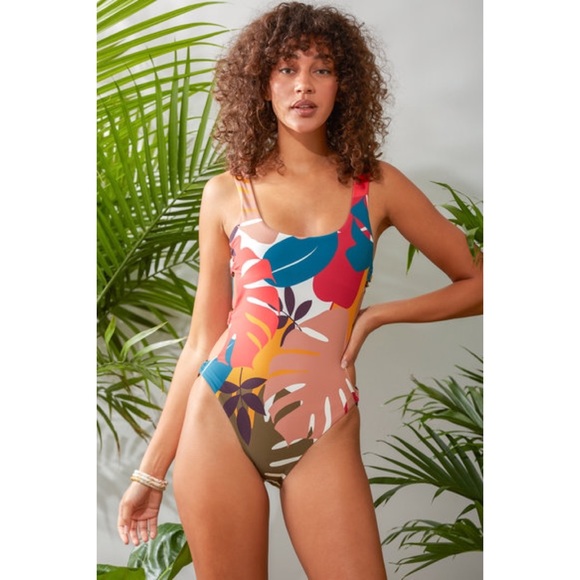 Last one Anthro Red Carter Charlie One-Piece Swimsuit - Picture 4 of 12